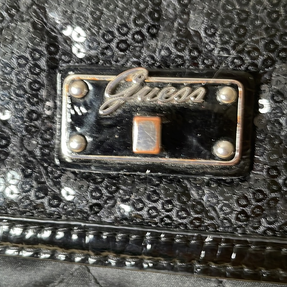 Guess sequin front wallet - Picture 7 of 8